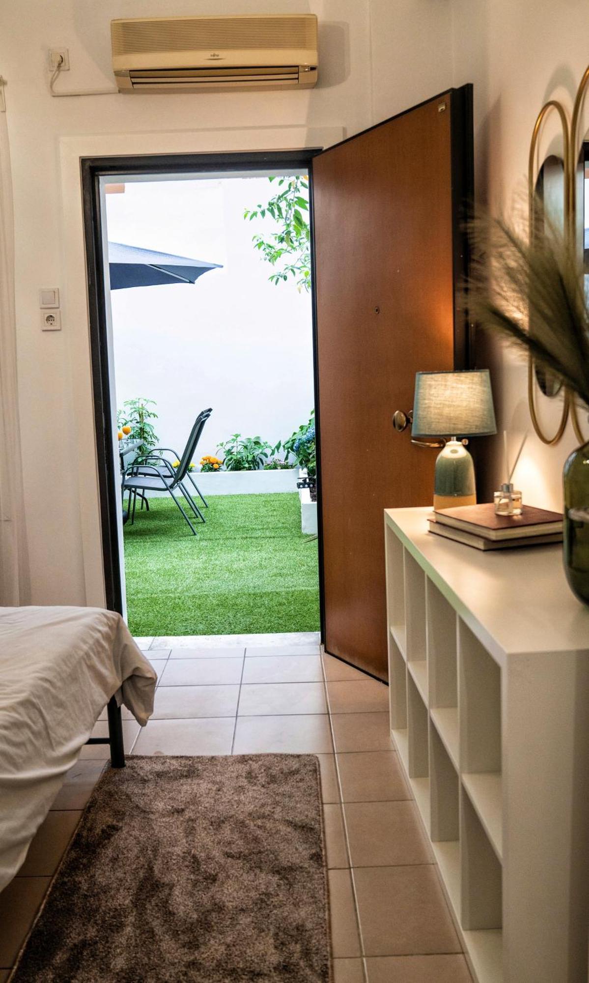 Lux Garden Apartment Near Acropolis In The Heart Of Athen Eksteriør bilde